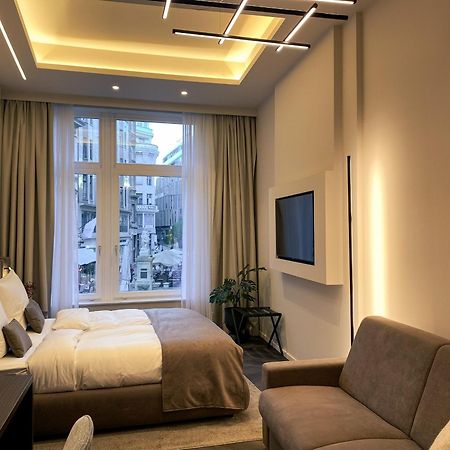 Damas Suites Budapest Budapeste Exterior foto